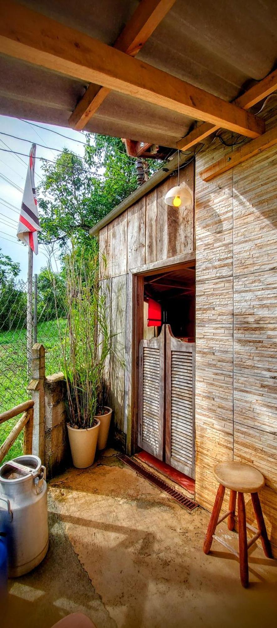 ホテル Rancho Acacia Sao Roque エクステリア 写真